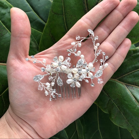 Genuine Pearl Crystal Bridal Comb Hair Accessory - Picture 2 of 2